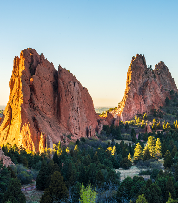 colorado-landscape-sq_233840932